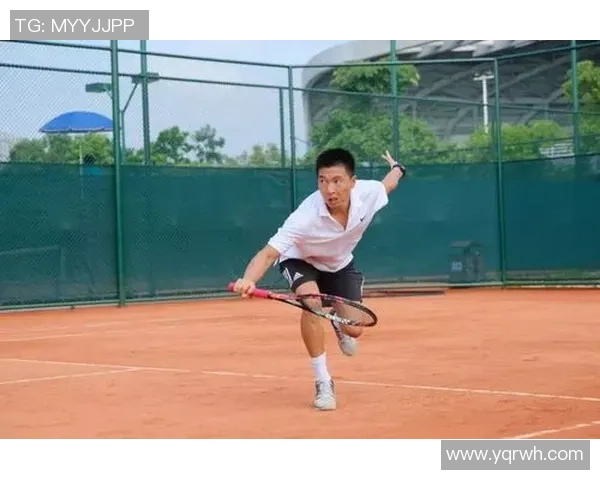 深圳网球队的速度与激情:探索网球运动的魅力与发展潜力 深圳网球队的速度与激情:探索网球运动的魅力与发展潜力